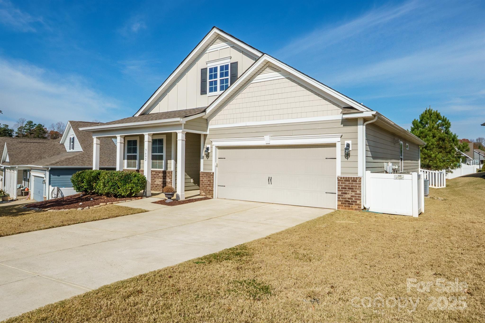 3692 Summer Haven Drive