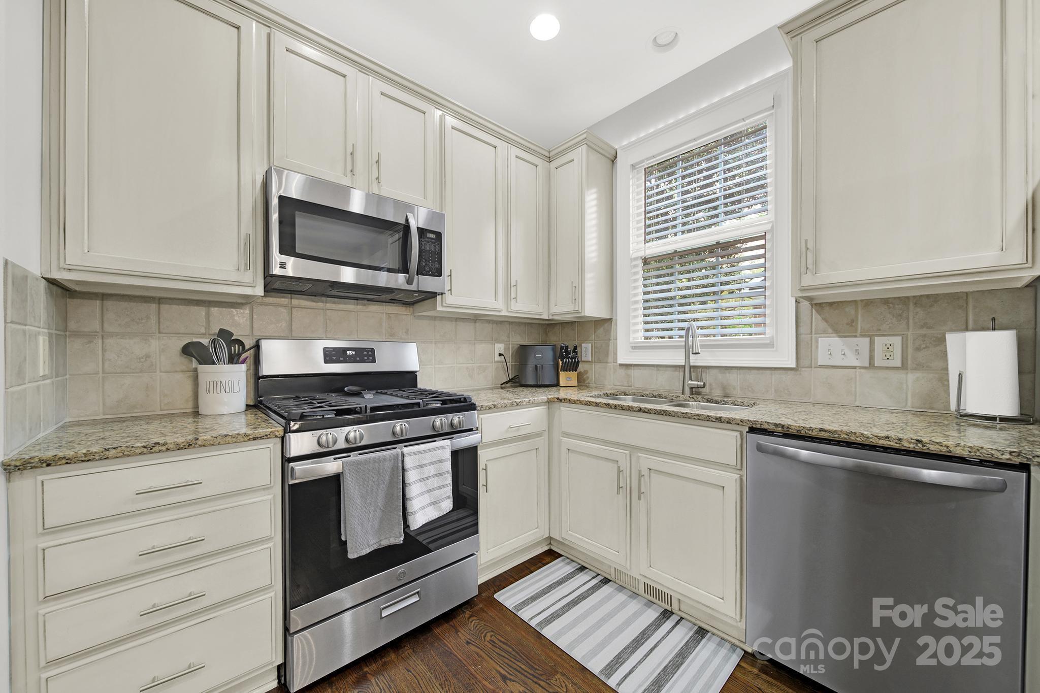 Baxter Village - Residential