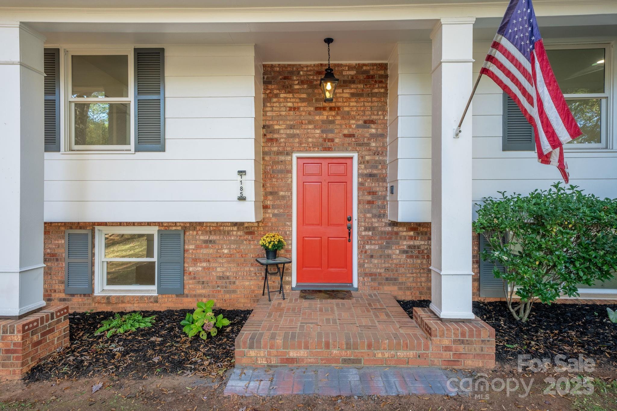 1185 10th Street Place Circle NW