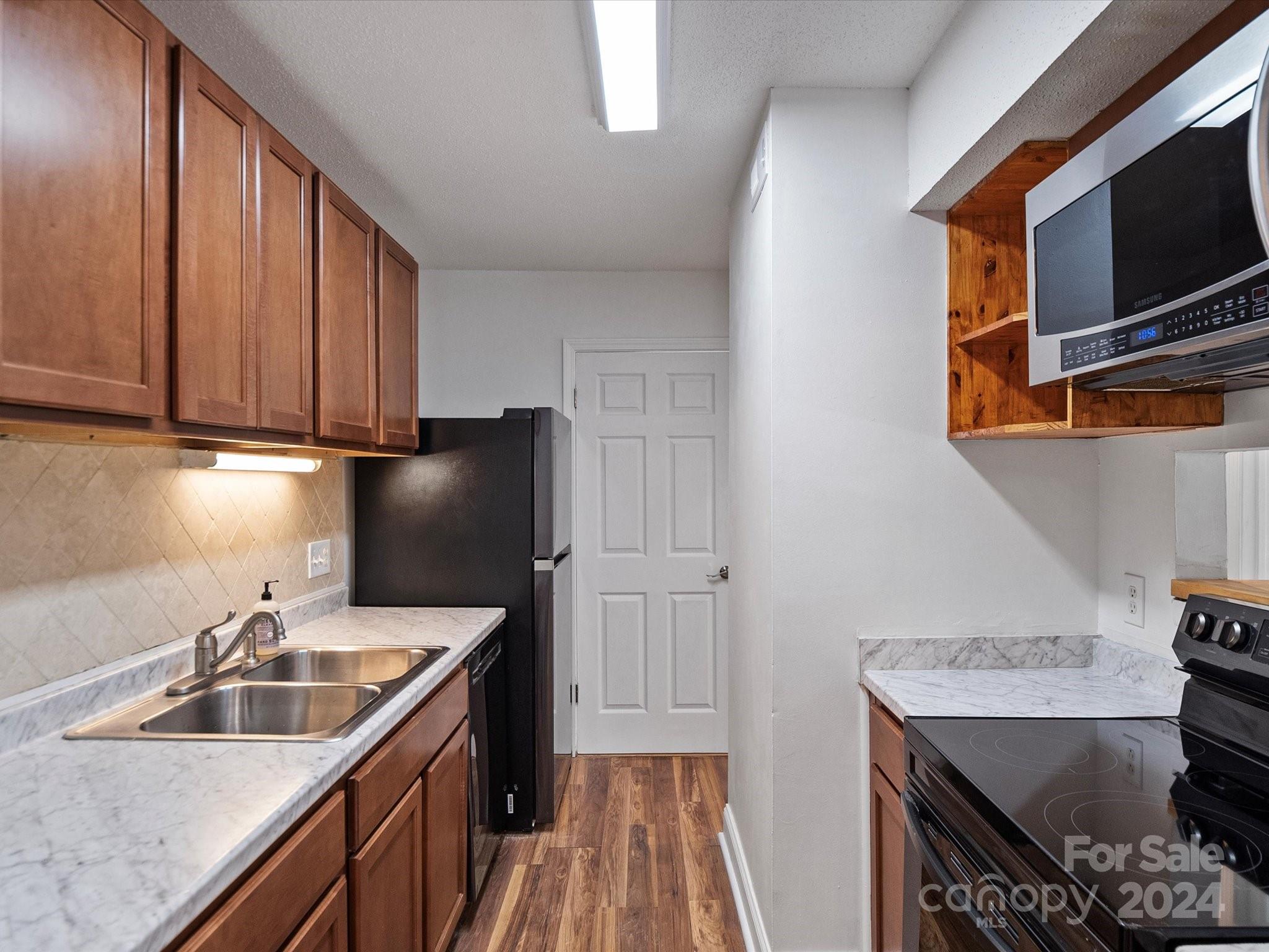 The Essex - Residential