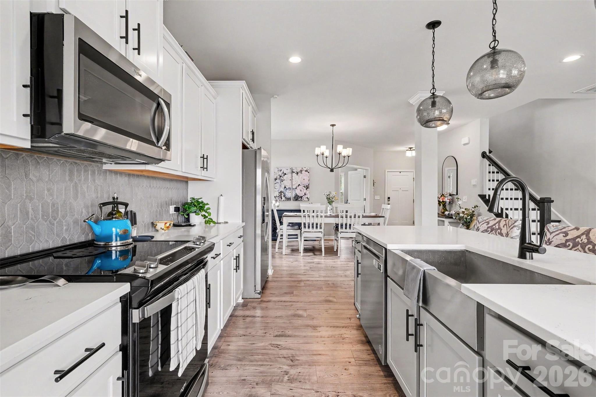 2334 Waverly Drive