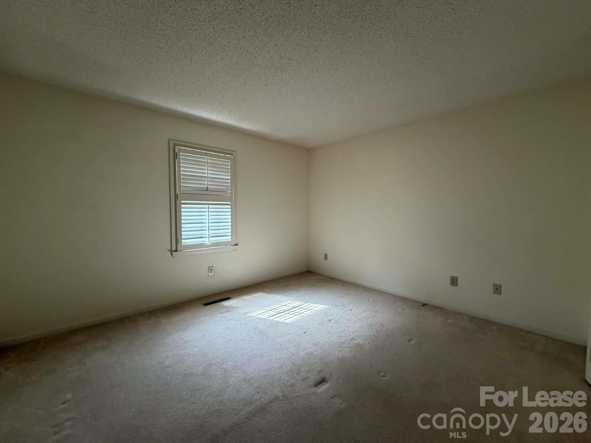 Unknown - Residential Lease