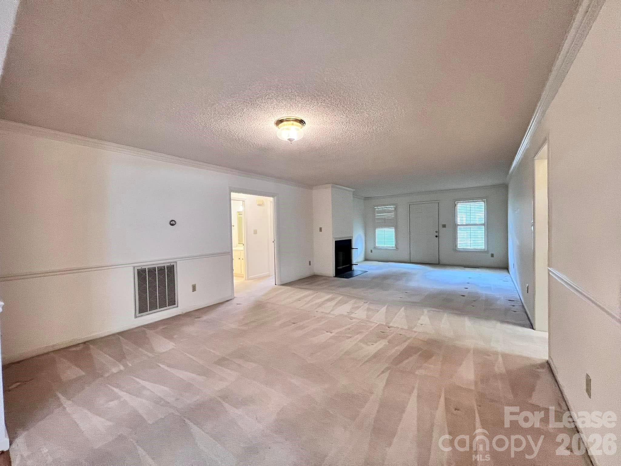 Unknown - Residential Lease