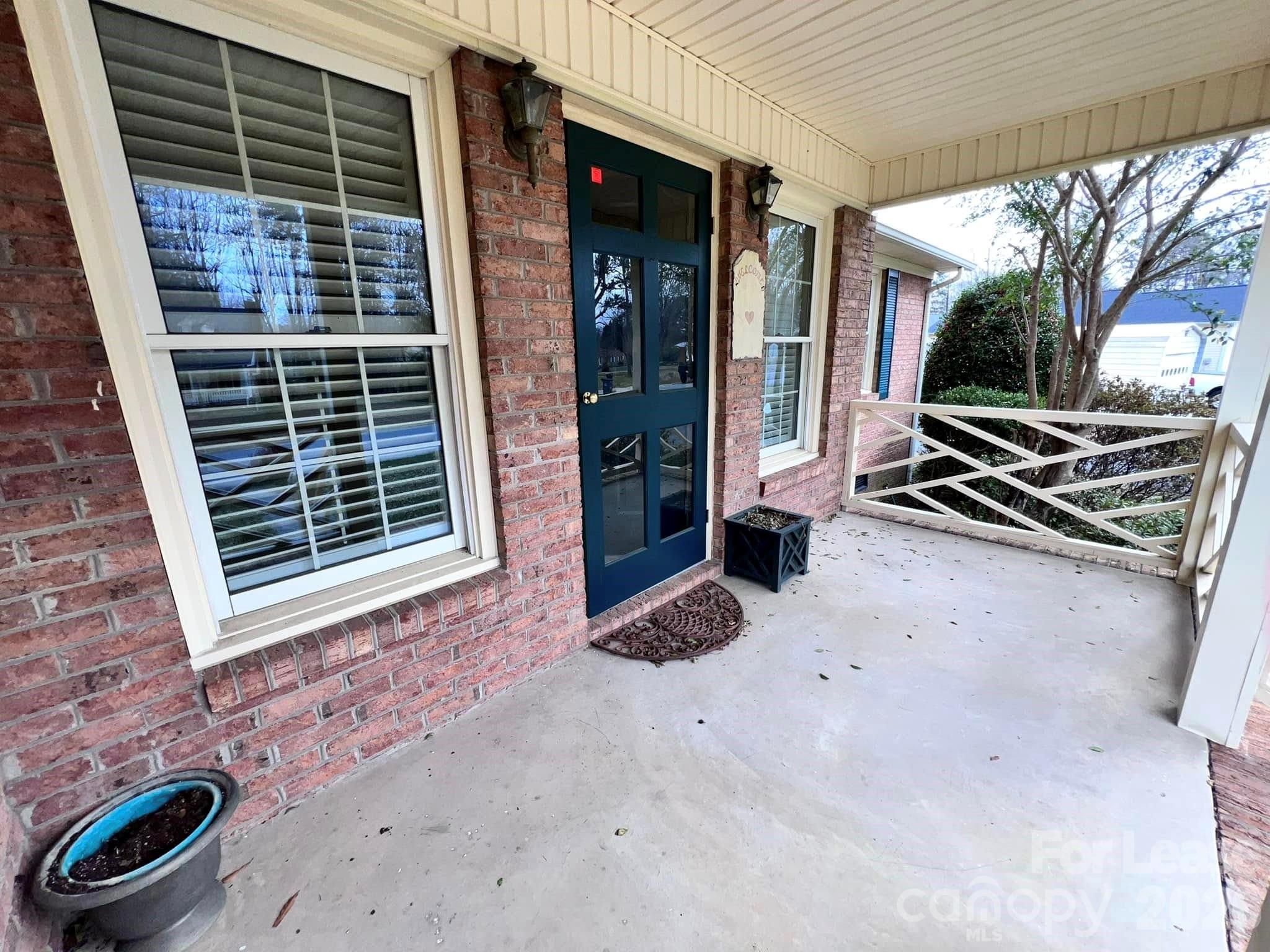 628 Breckenridge Road