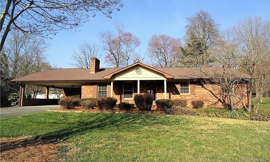 All brick ranch. 3 BR 2 BA-1 level Living. Master BA has his/her separated sinks. Gorgeous built in shelves and tall kitchen cabinets perfect for storing more kitchen items. Beautiful bay window in the dining room brings in a lot more light. Separate breakfast nook for more dining space. Carport leads into kitchen for ease of bringing in groceries. Swing stays in covered carport. 13*7 13*1 covered back porch great for entertaining. 2 outside attached storage rooms, 1 is climate controlled.