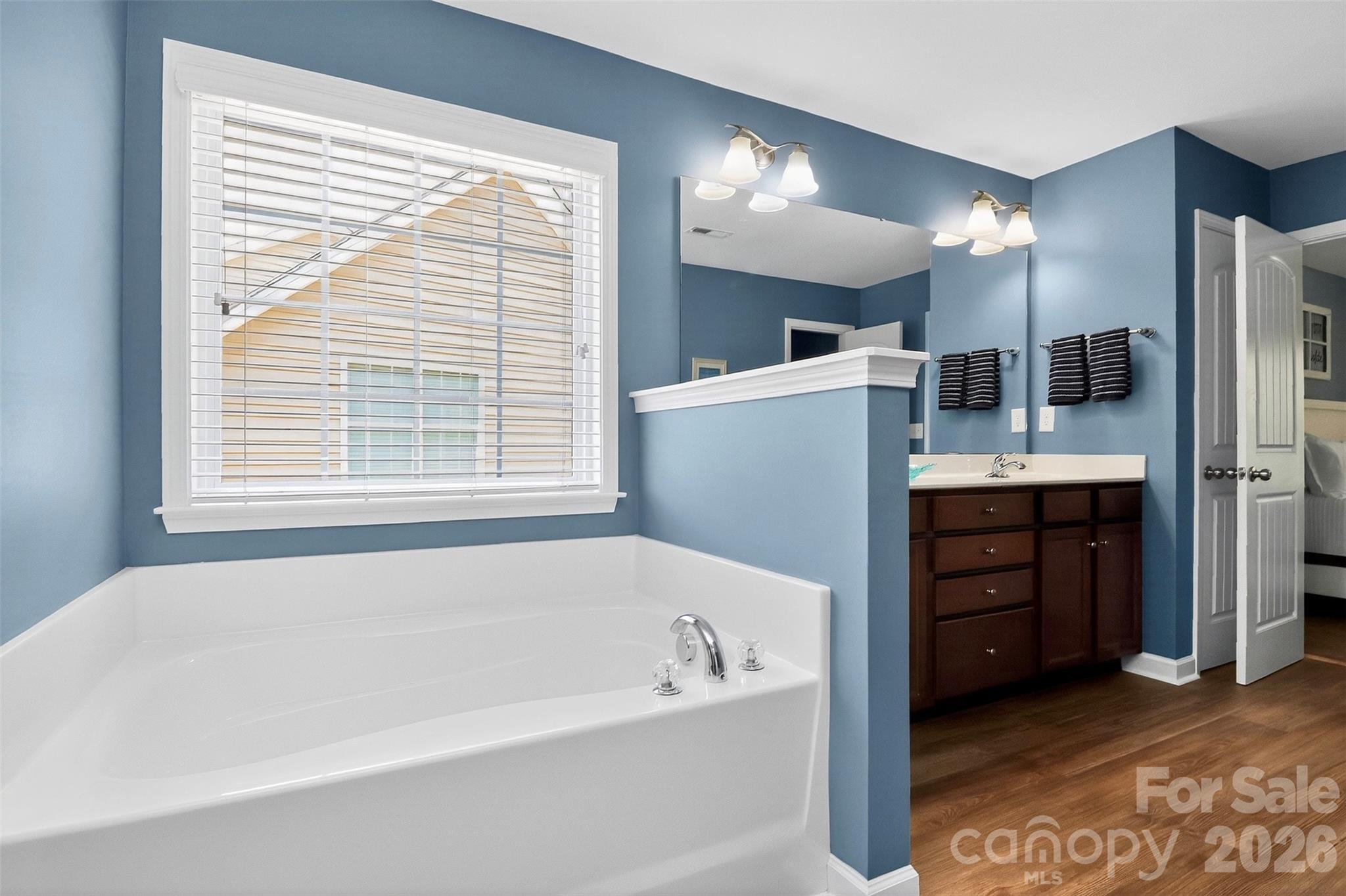 Lake Ridge - Residential