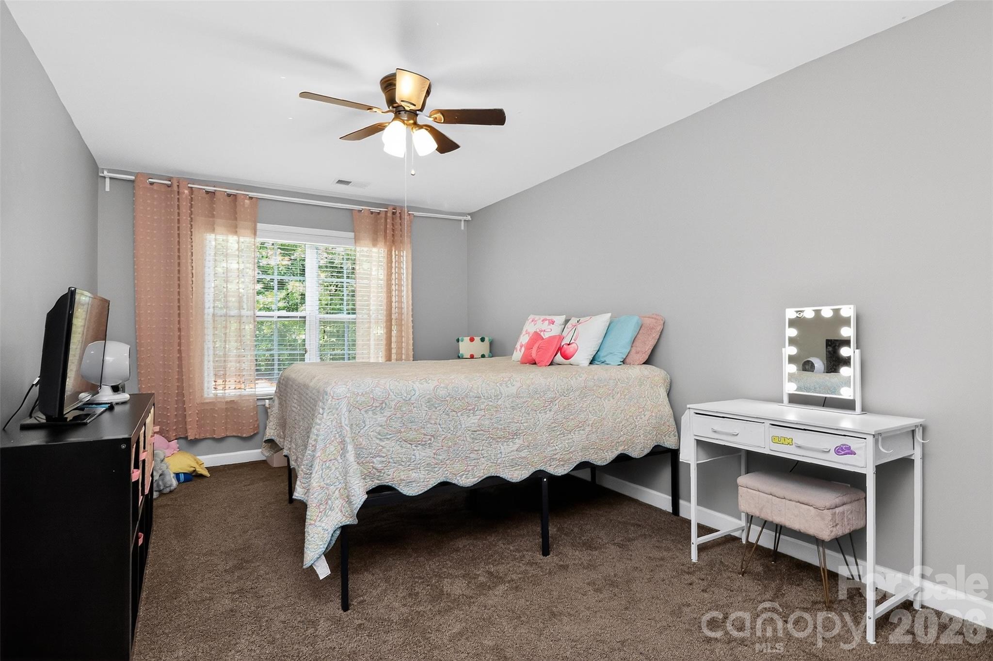 Lake Ridge - Residential