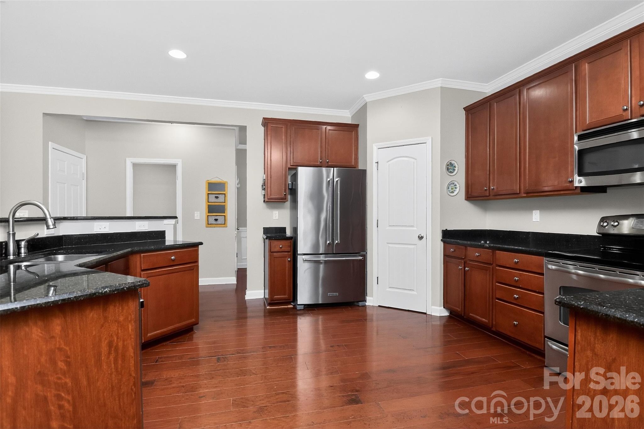 Lake Ridge - Residential