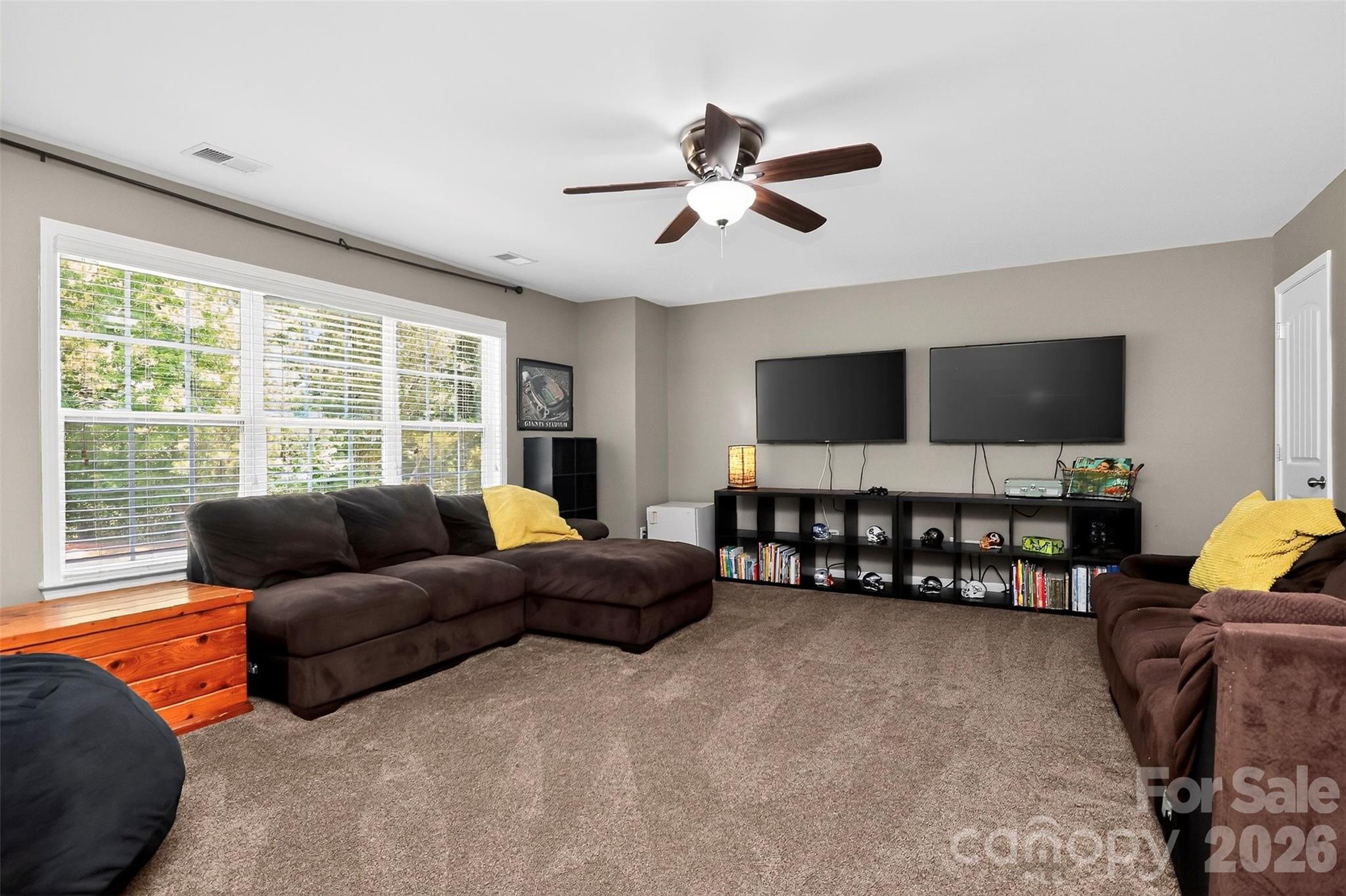 Lake Ridge - Residential