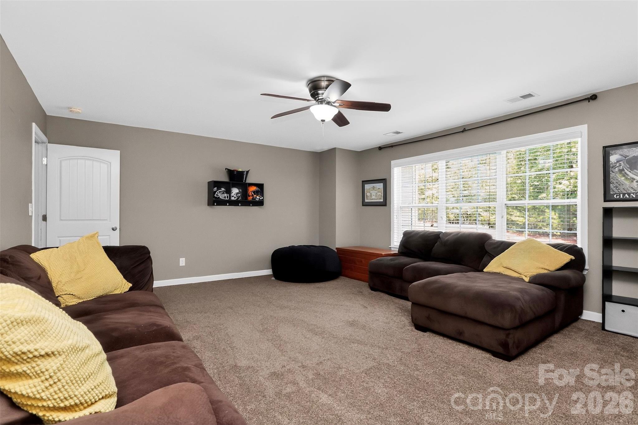 Lake Ridge - Residential