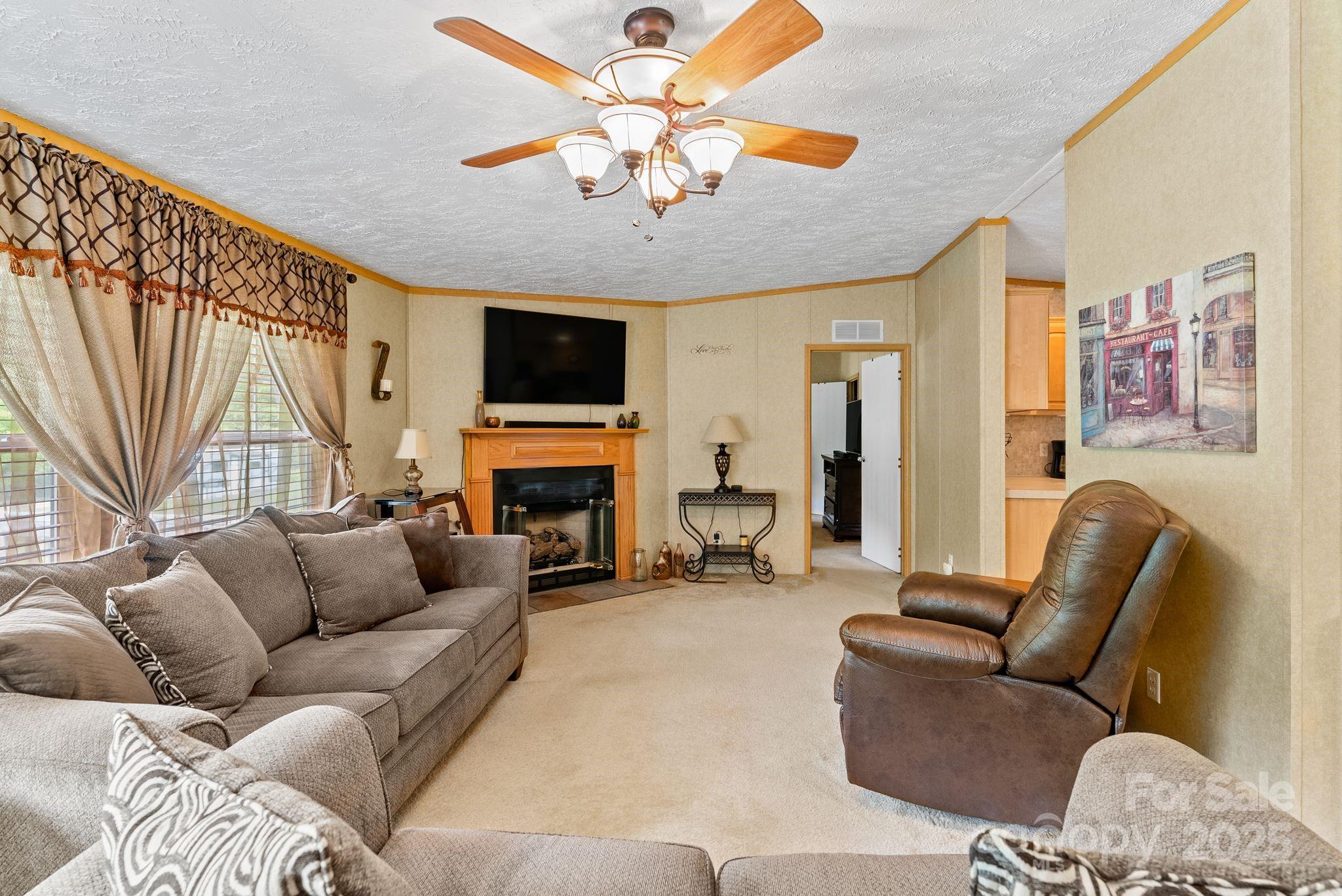 17 Serenity Creek Drive