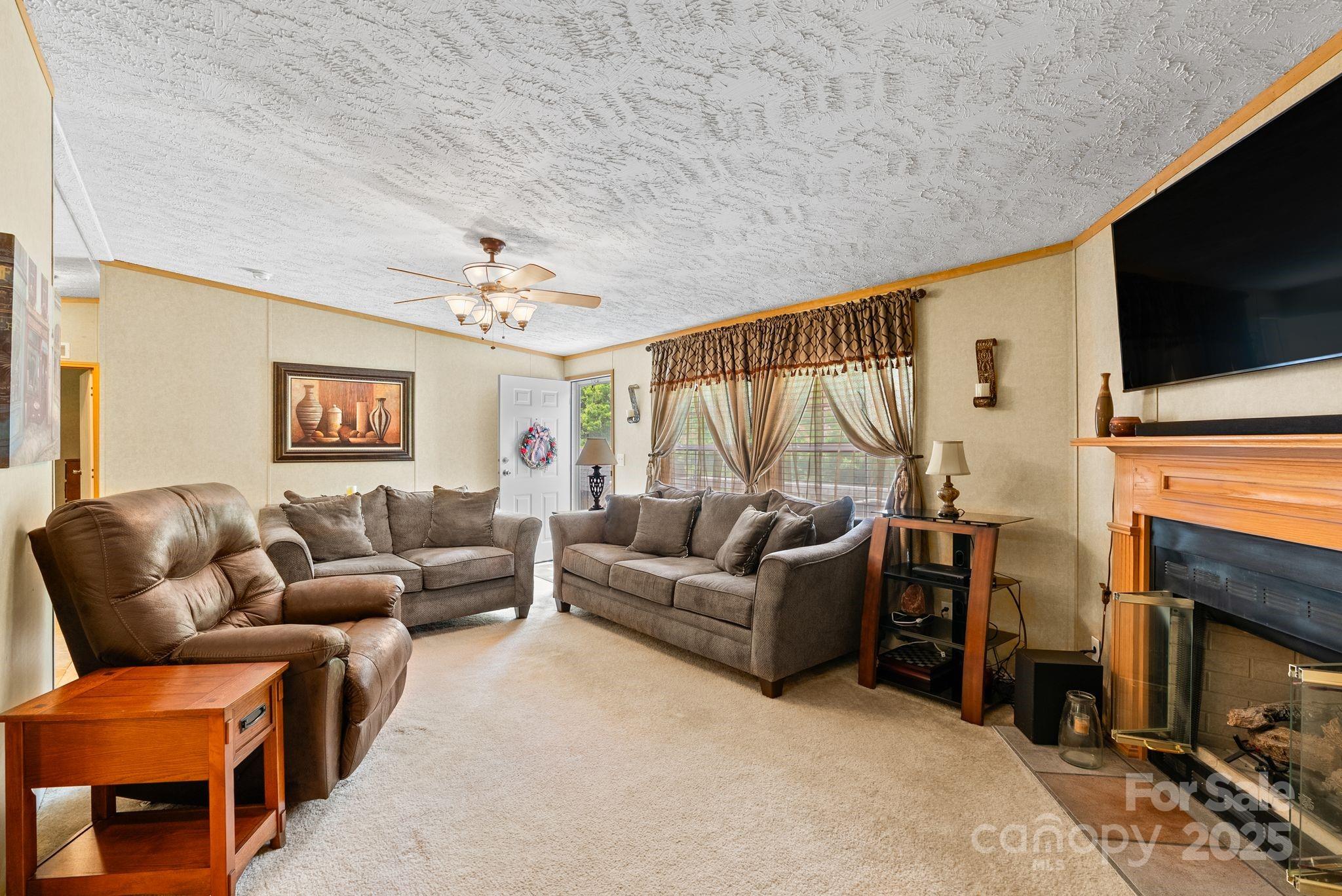 17 Serenity Creek Drive