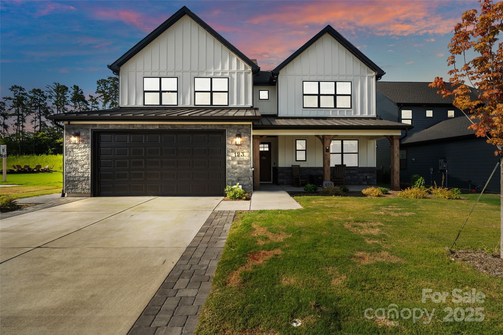 123 Windy Dell Drive