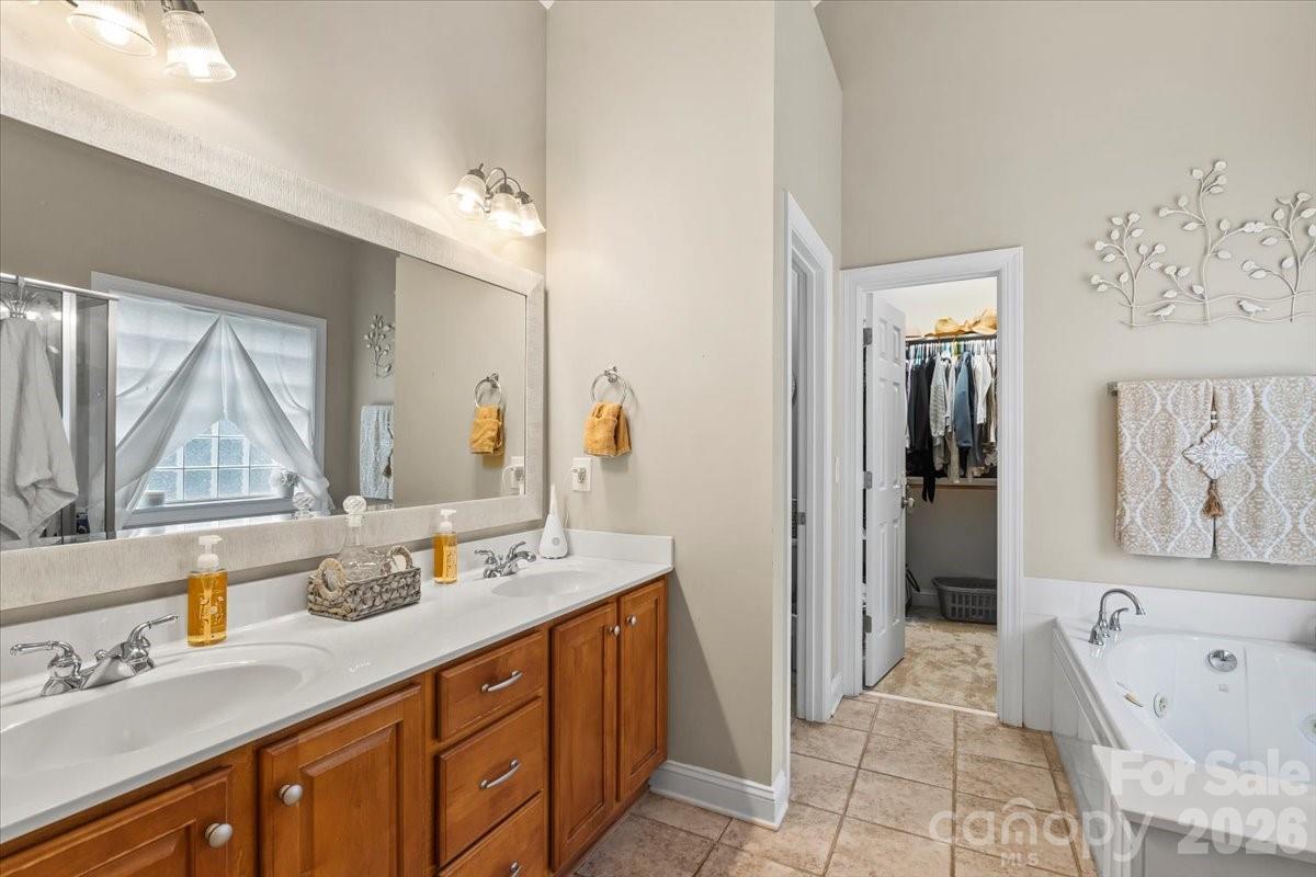 The Glen at Wesley Oaks - Residential