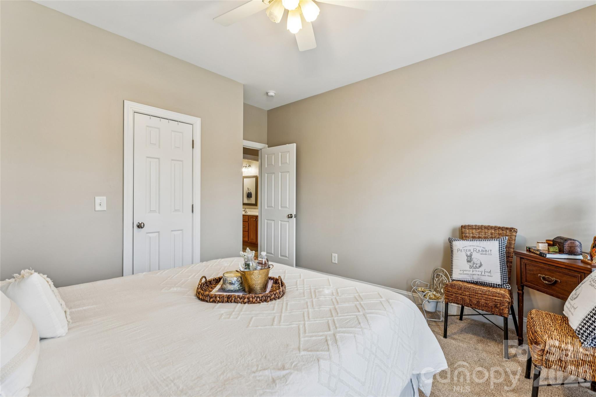 The Glen at Wesley Oaks - Residential