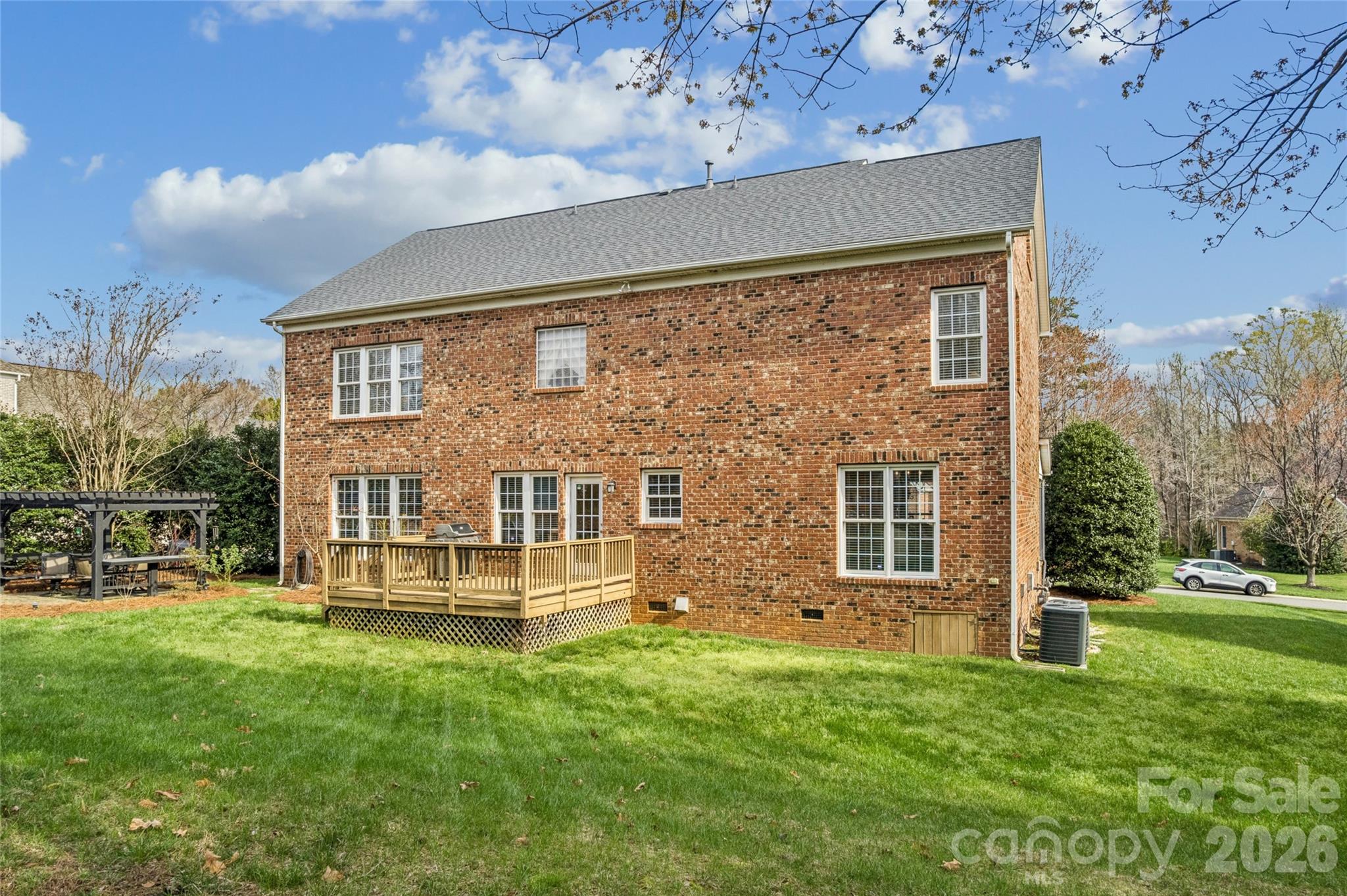 The Glen at Wesley Oaks - Residential