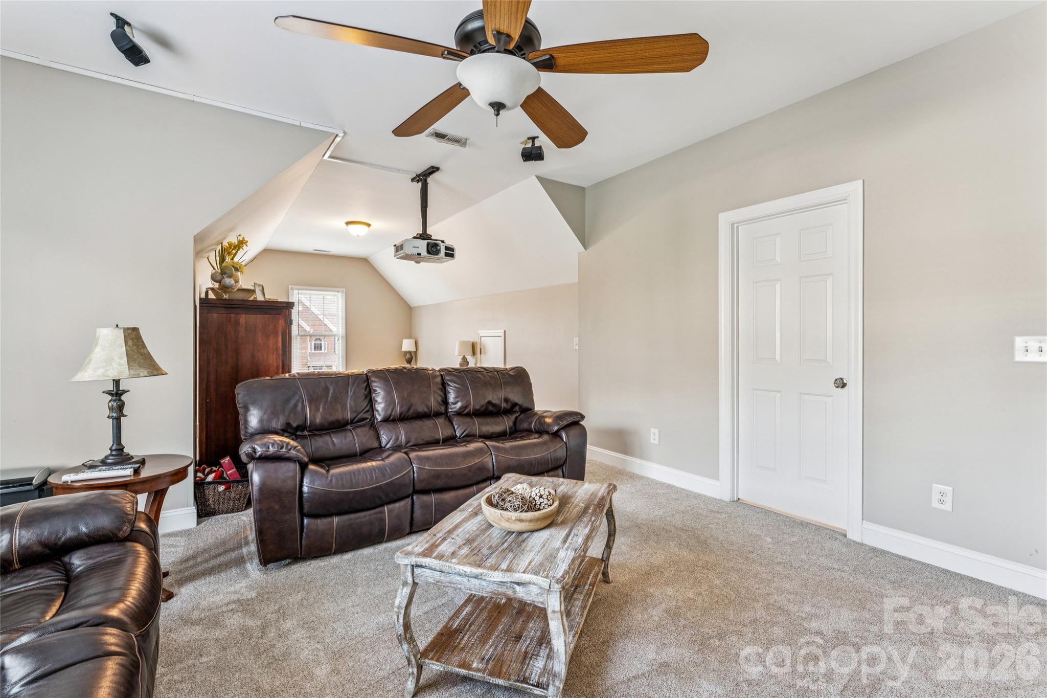 The Glen at Wesley Oaks - Residential