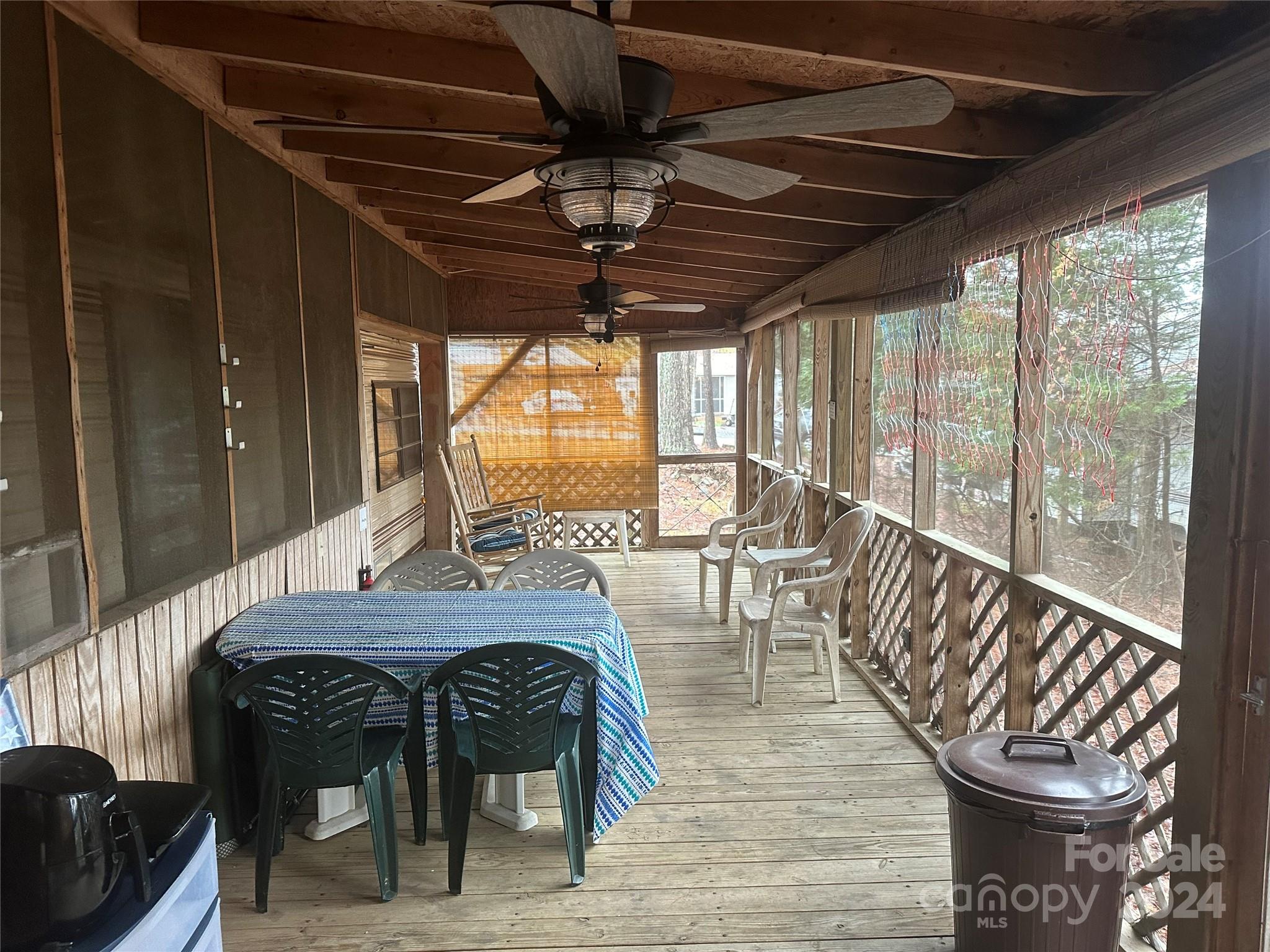 Twin Harbor - Residential