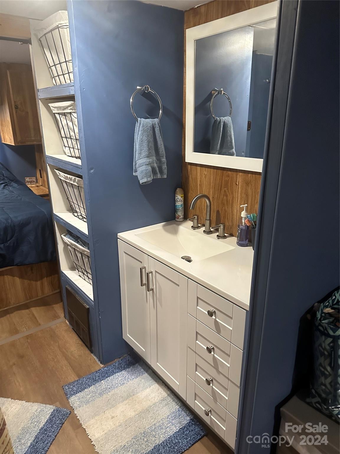 Twin Harbor - Residential