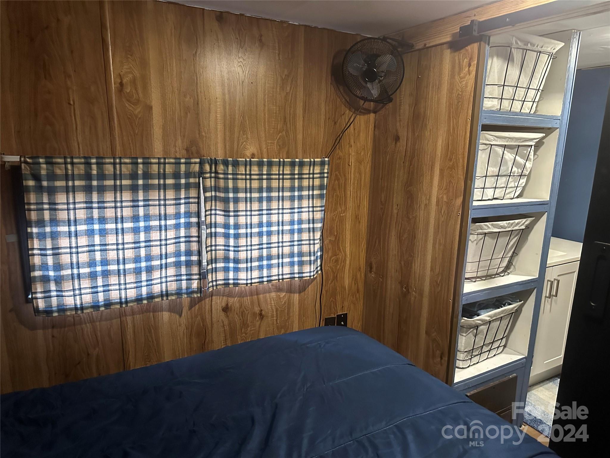 Twin Harbor - Residential