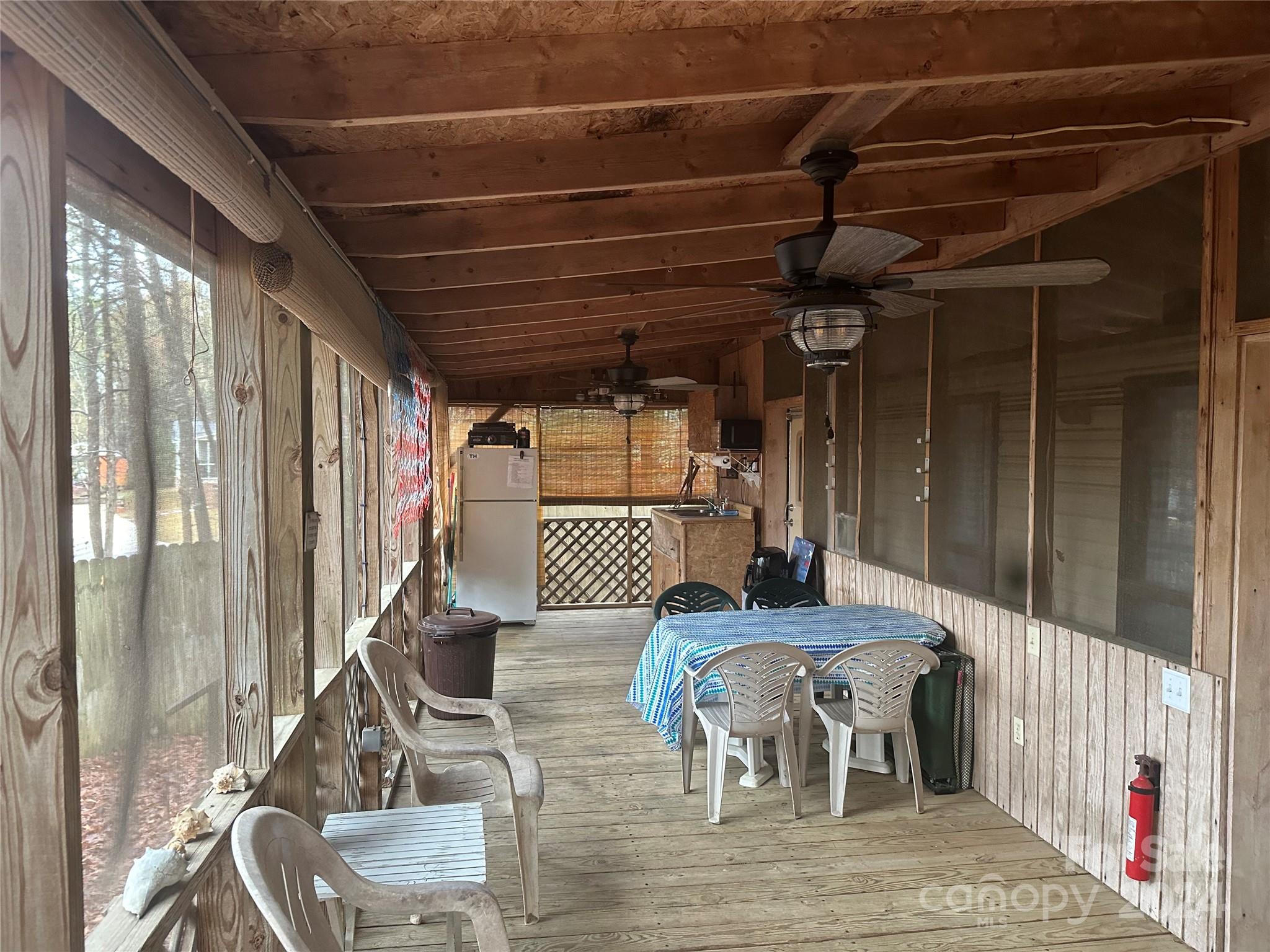 Twin Harbor - Residential