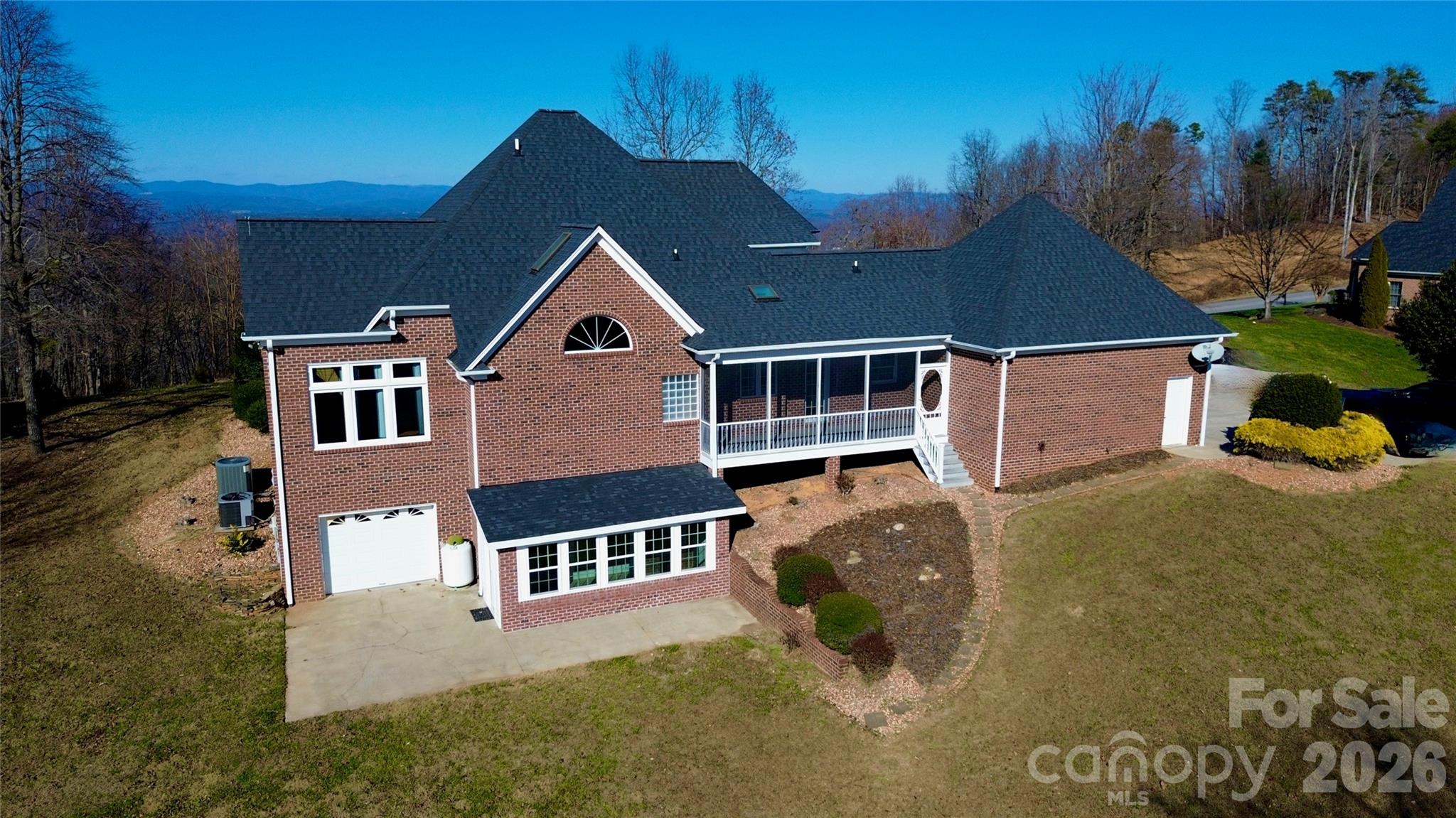 1148 Town N Country Drive