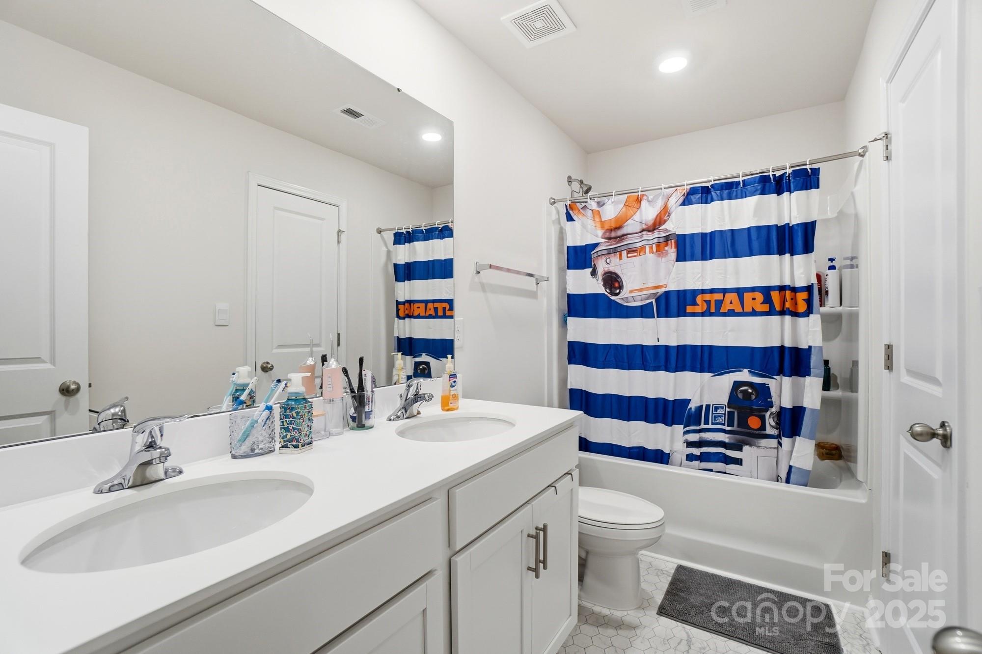 Crossroads - Residential