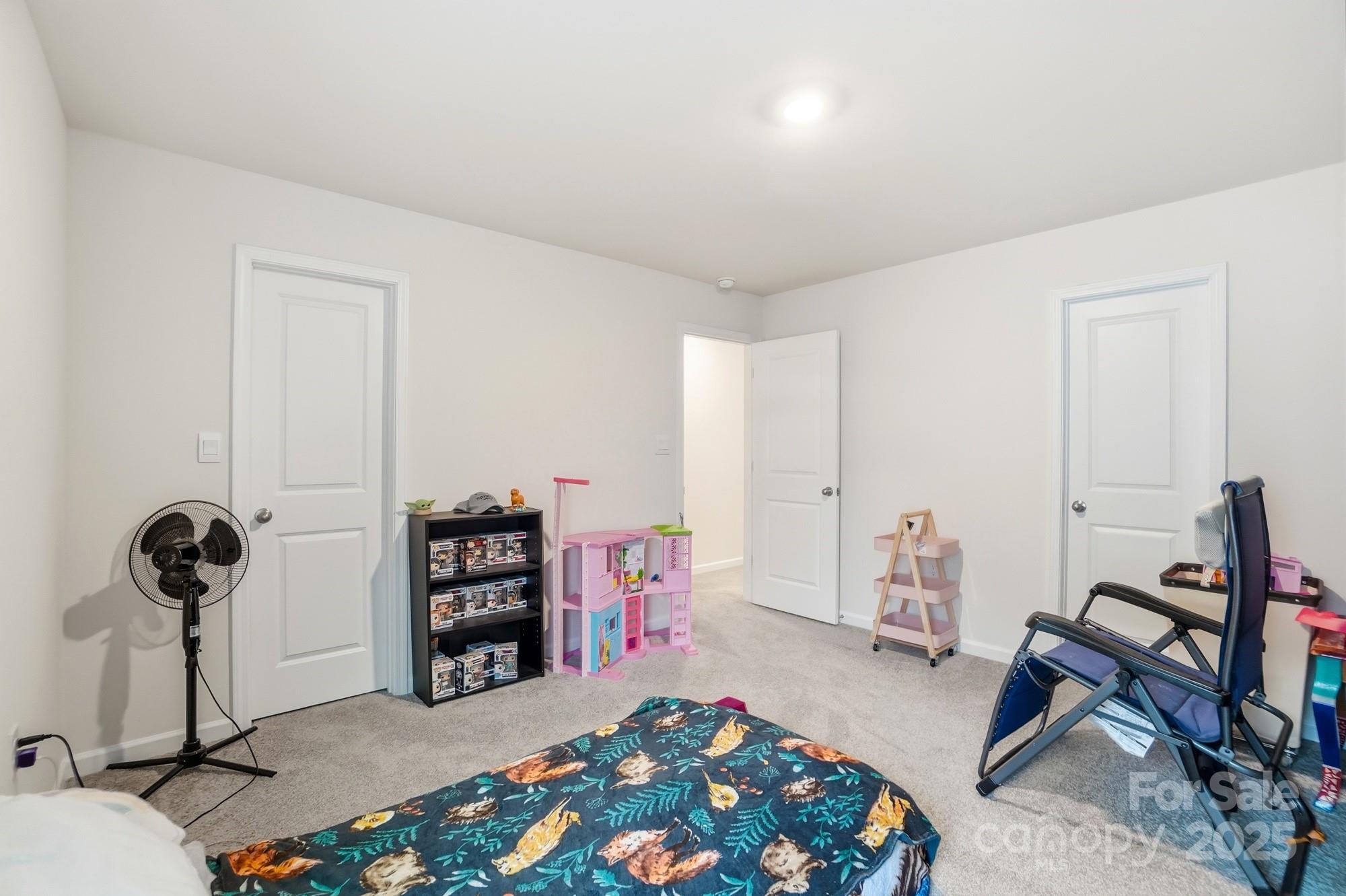 Crossroads - Residential