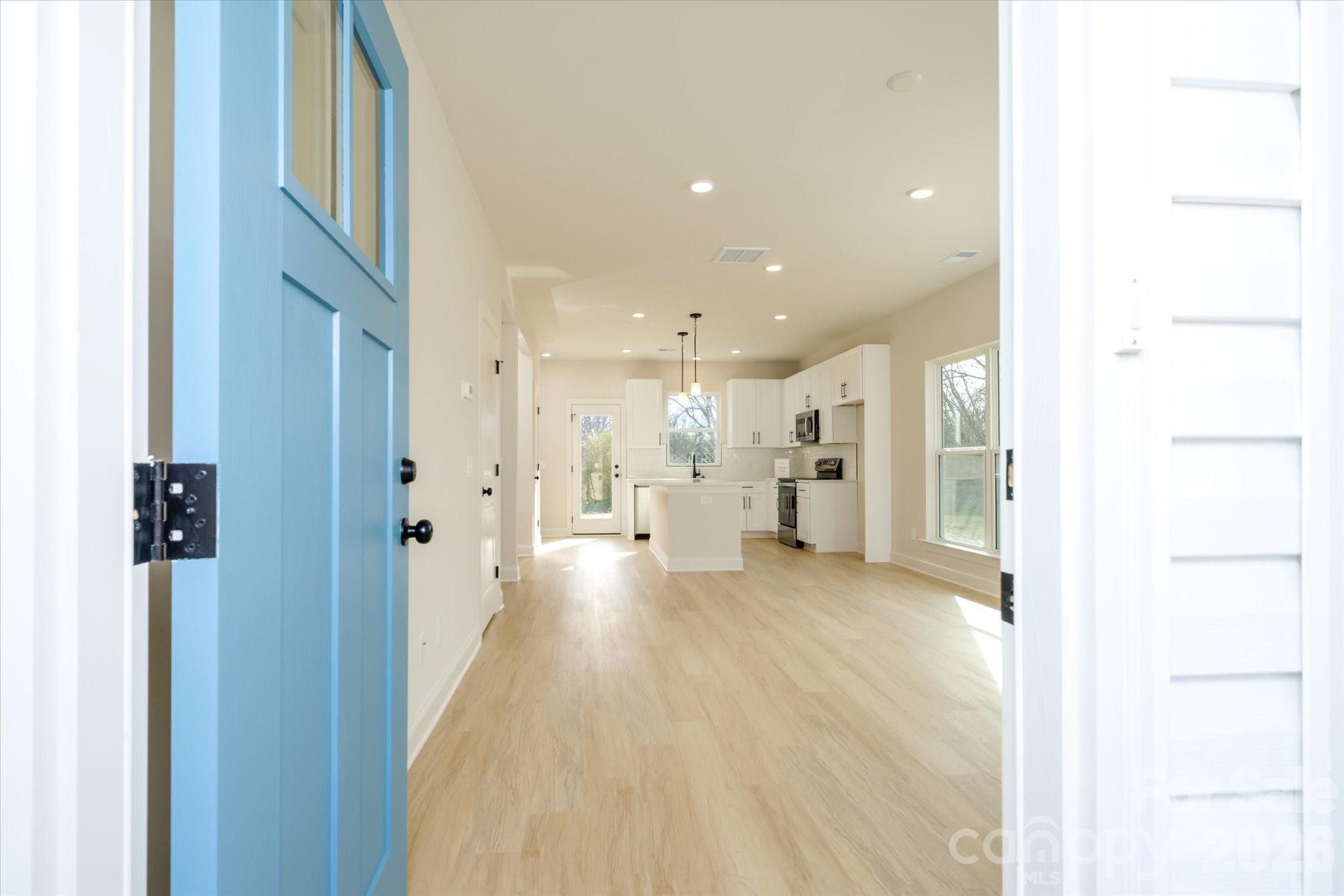 1816 E Greenbriar Road