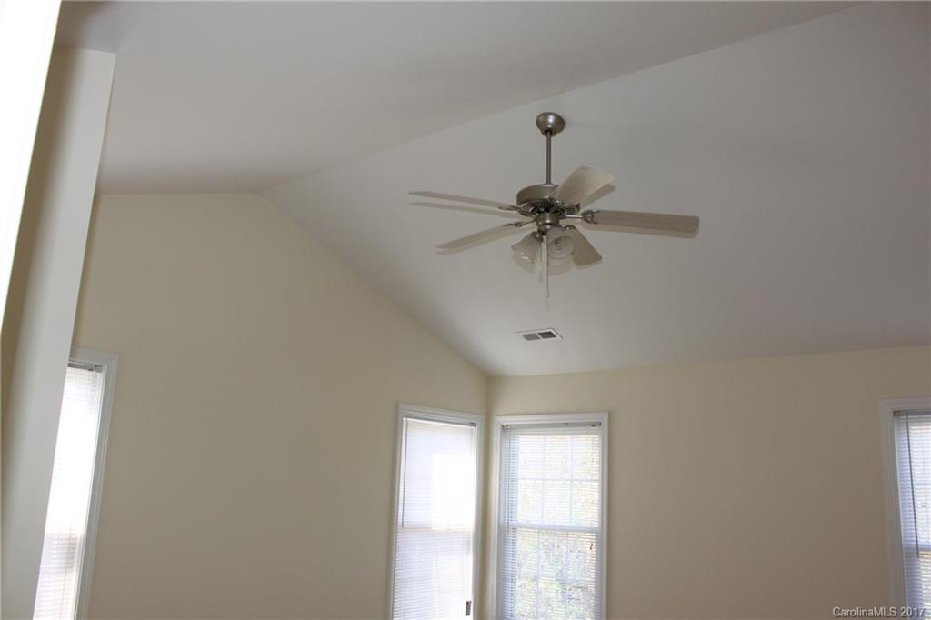 Faulkner Ridge - Residential