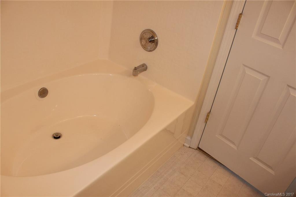 Faulkner Ridge - Residential