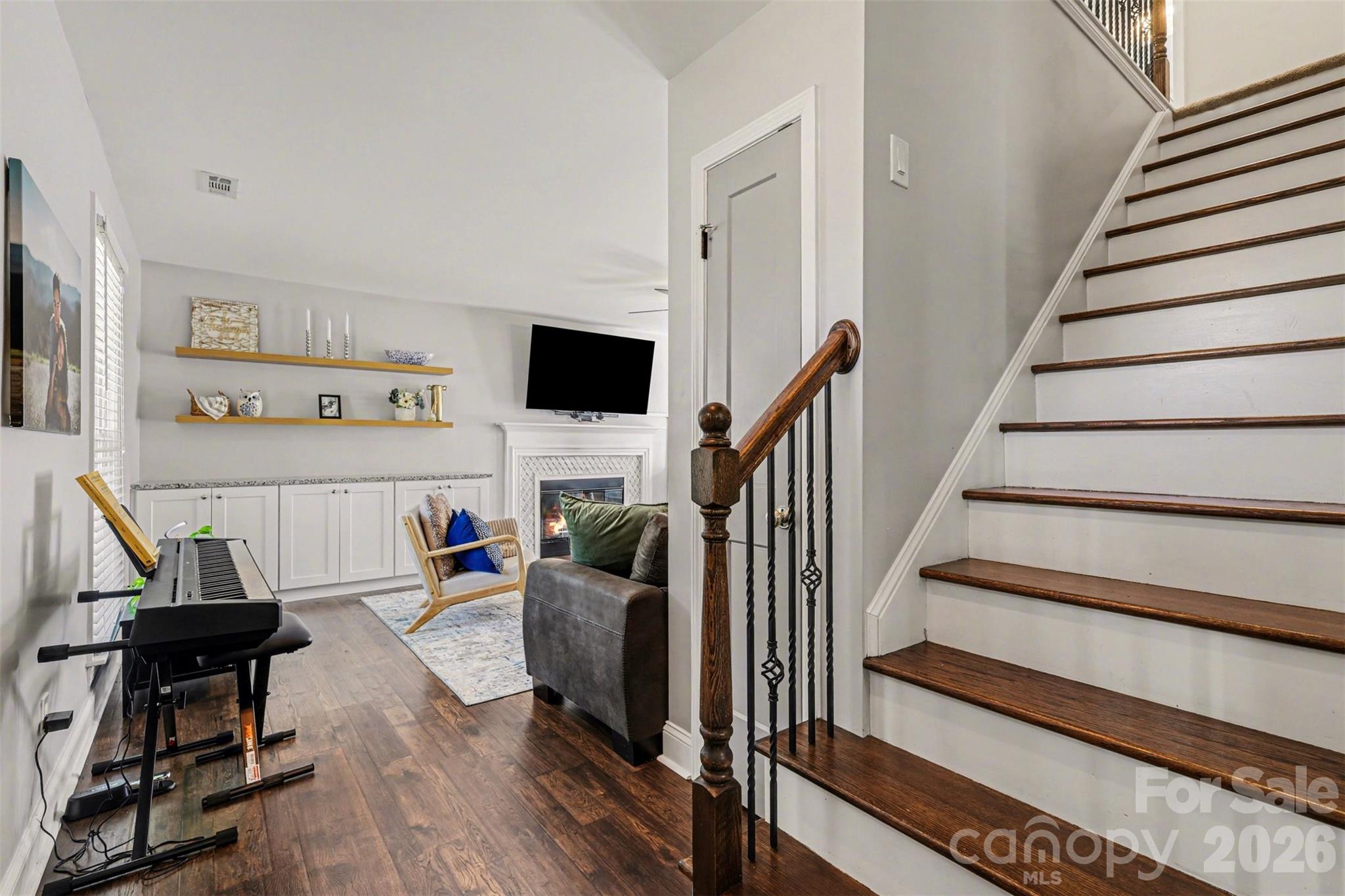 Ridgewood - Residential