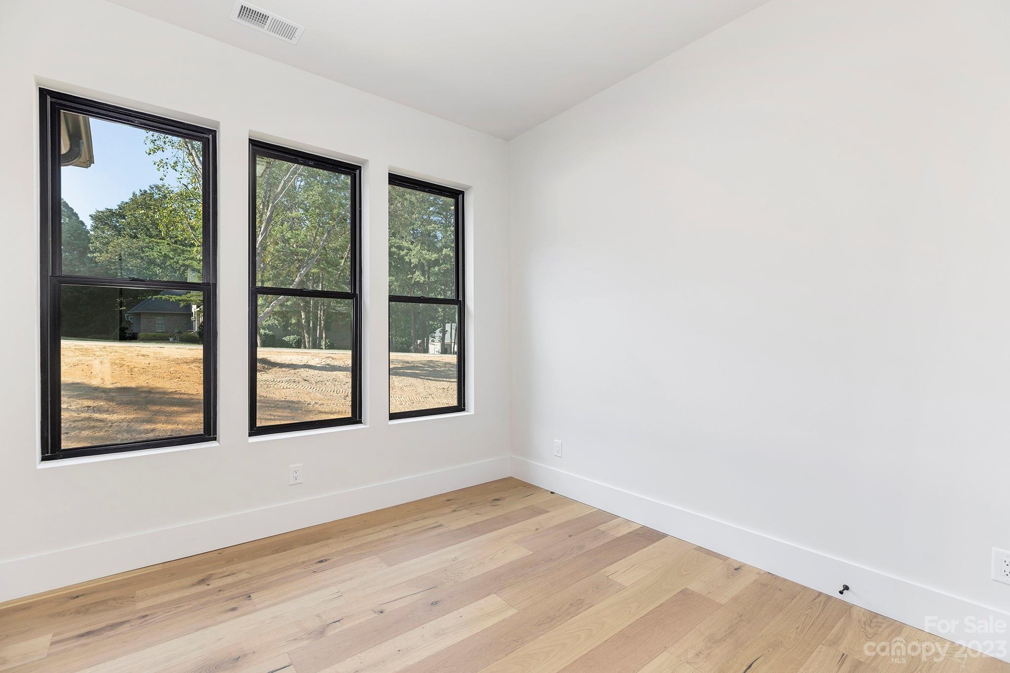 River Lure - Residential