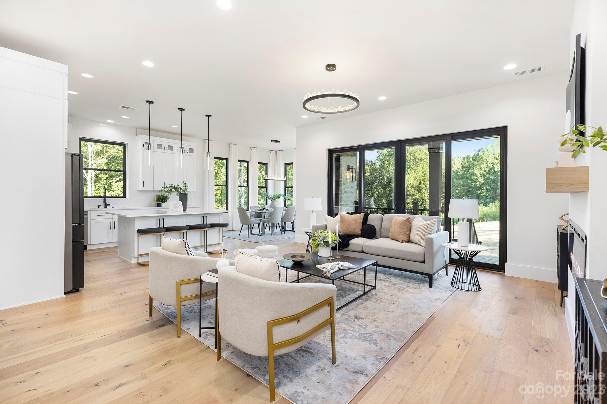 River Lure - Residential