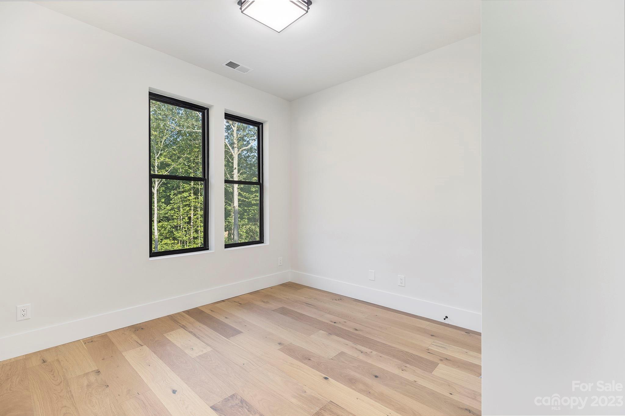 River Lure - Residential