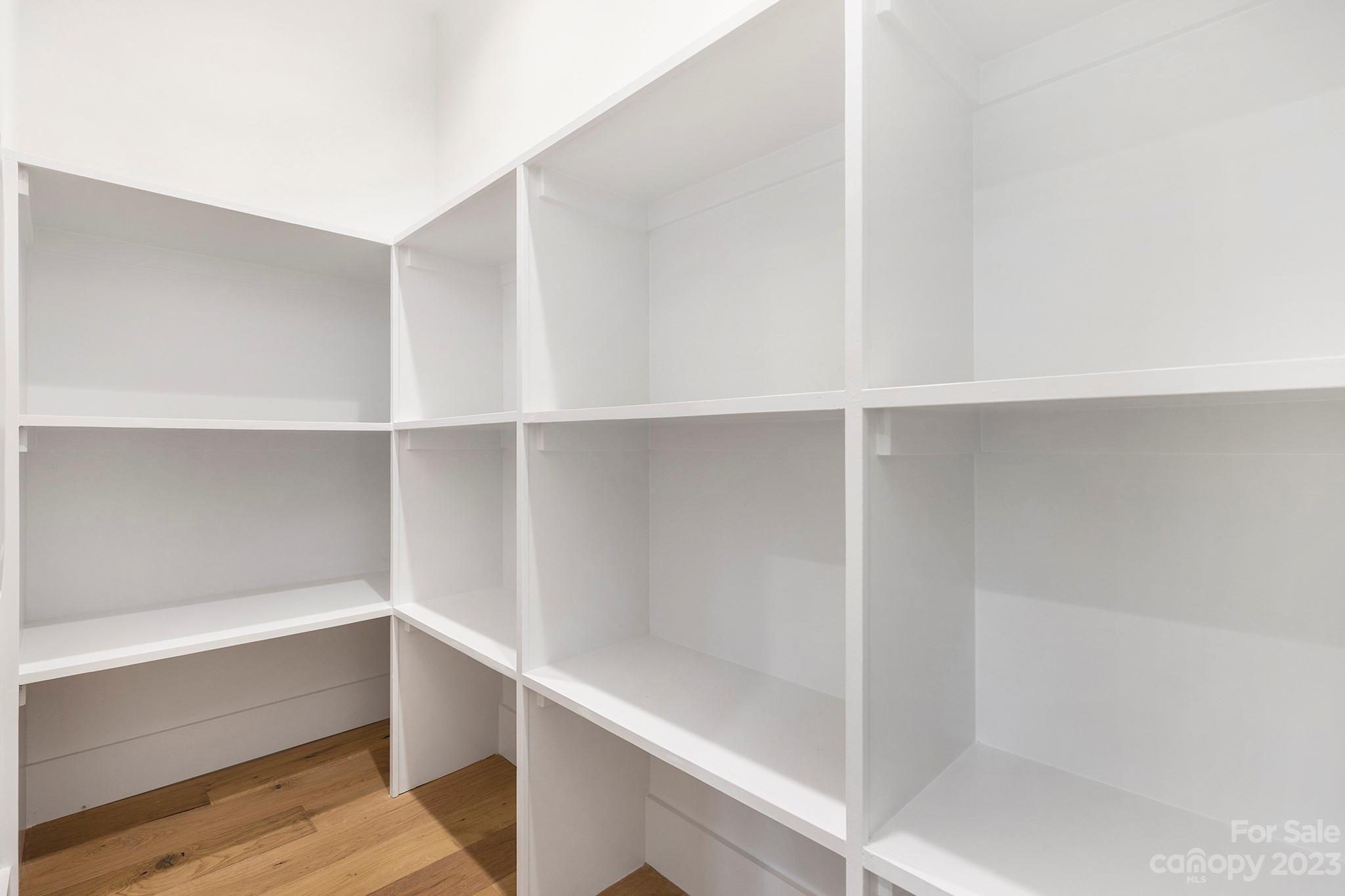 River Lure - Residential