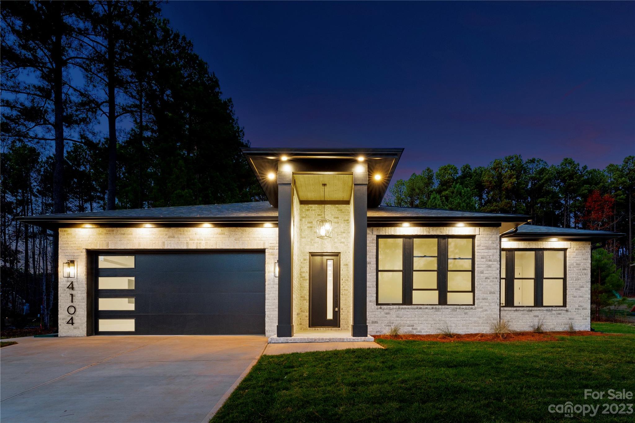 River Lure - Residential