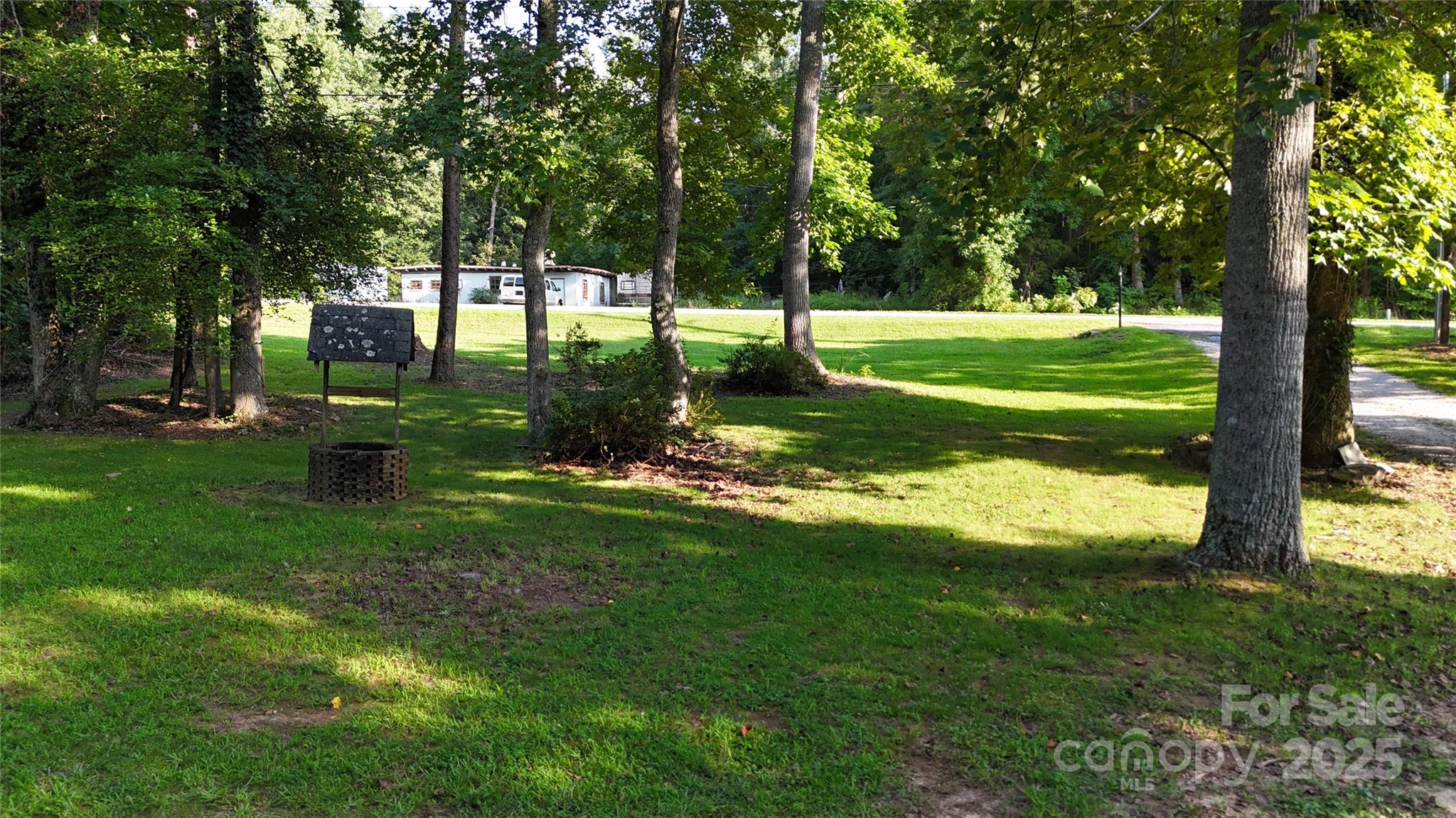 1730 Charlotte Highway