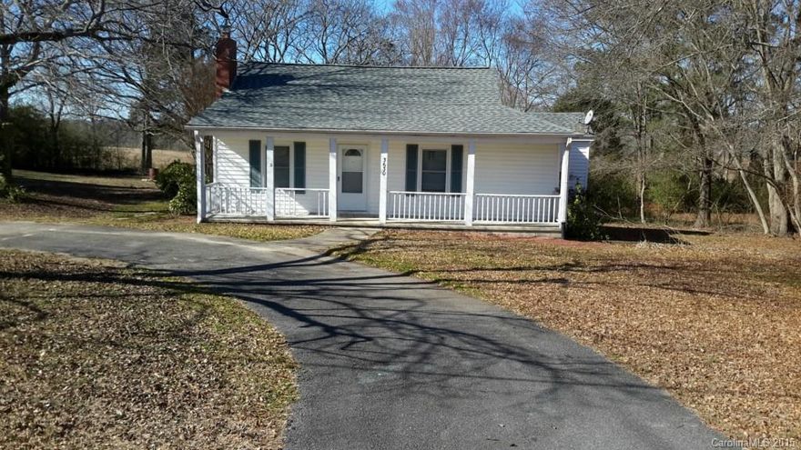 Why not own this charming, well maintained 1 story home in the heart Edgemoor. Enjoy welcoming front porch, cozy gas-log fireplace, extra storage, wall-to-wall carpet. Step inside spacious, nice kitchen area with tile & plenty of cabinet storage. Priced to sell! Located minutes from conveniences like shopping, restaurants.