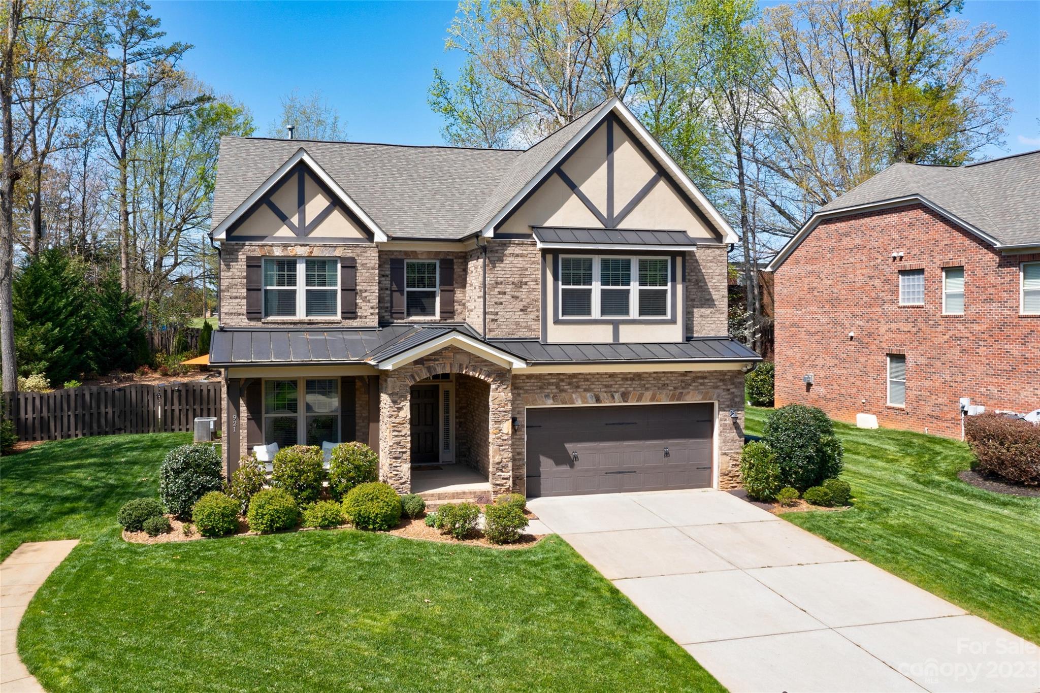 Barber Rock - Residential