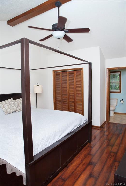 Steel Oaks - Residential