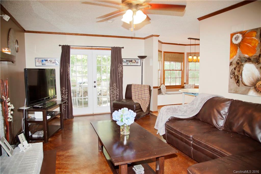 Steel Oaks - Residential