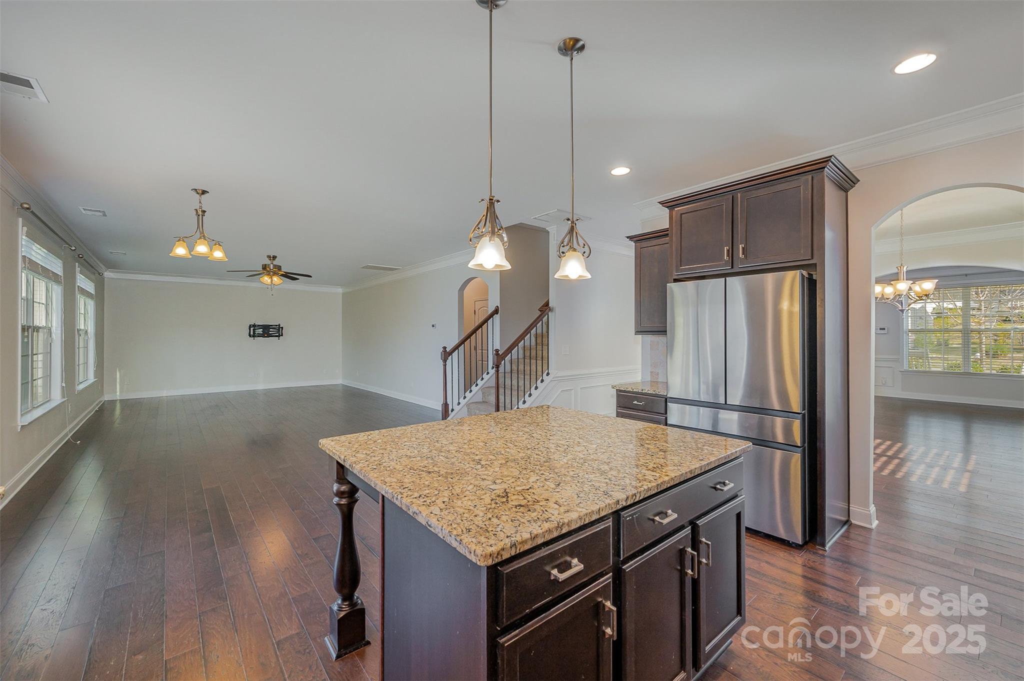 Lake Ridge - Residential