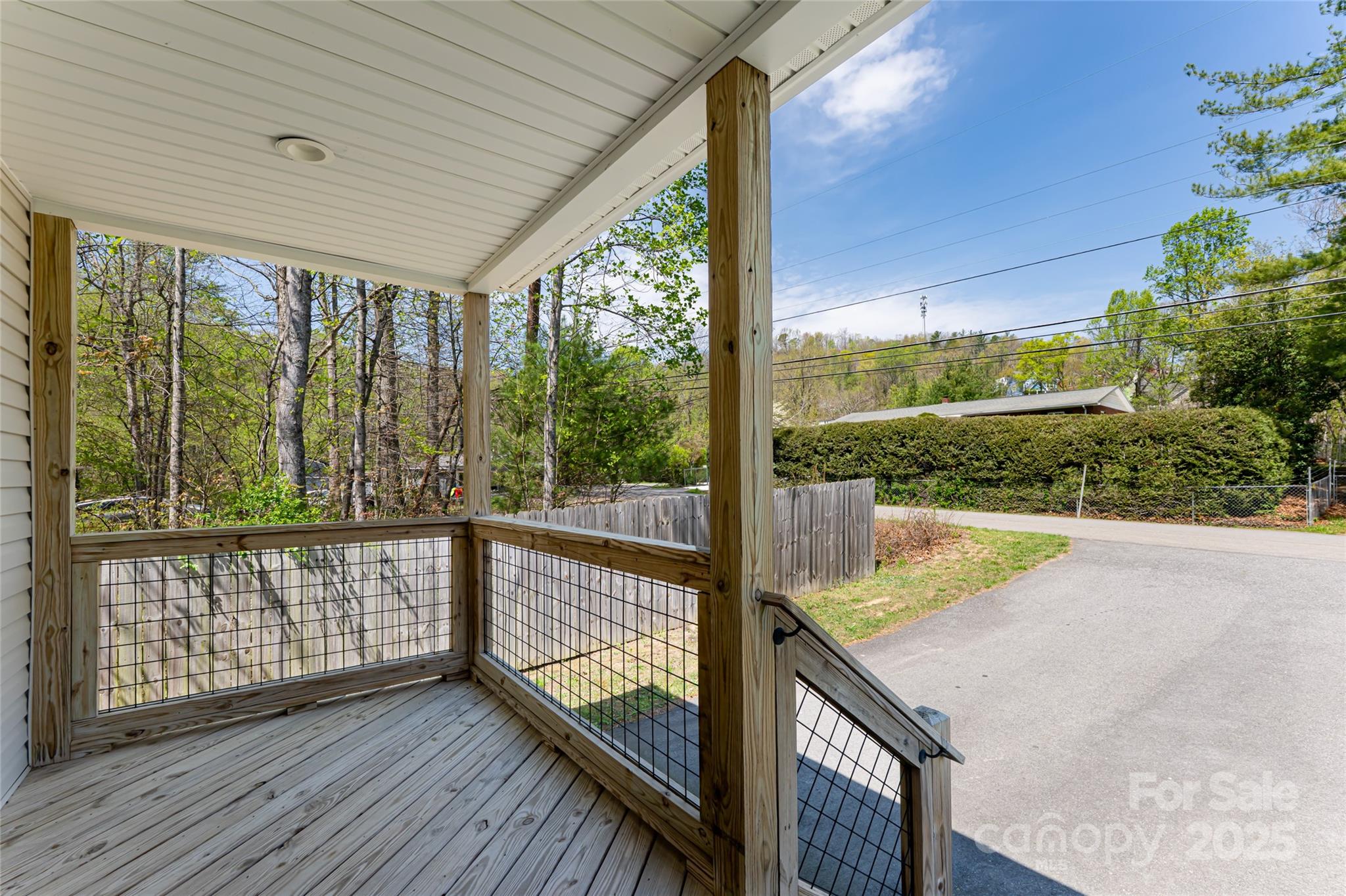 220 Mount Allen Heights