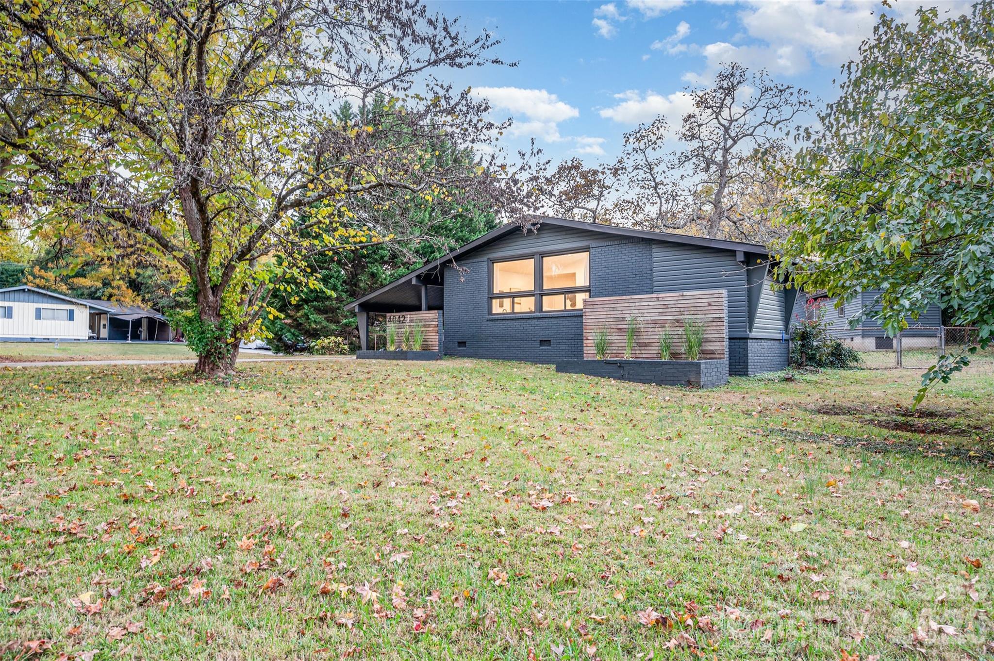 Shamrock Hills - Residential