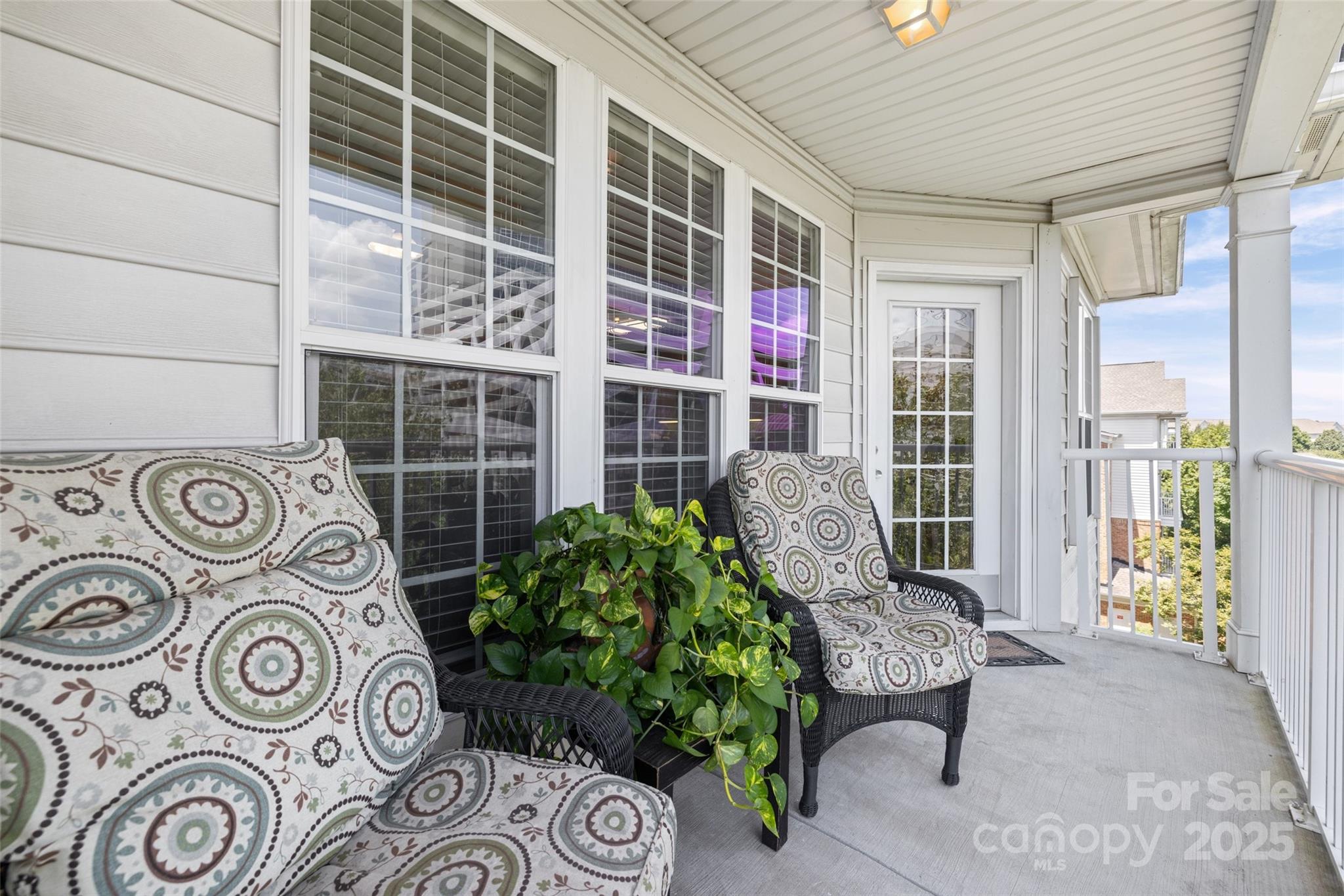 Belle Vista - Residential