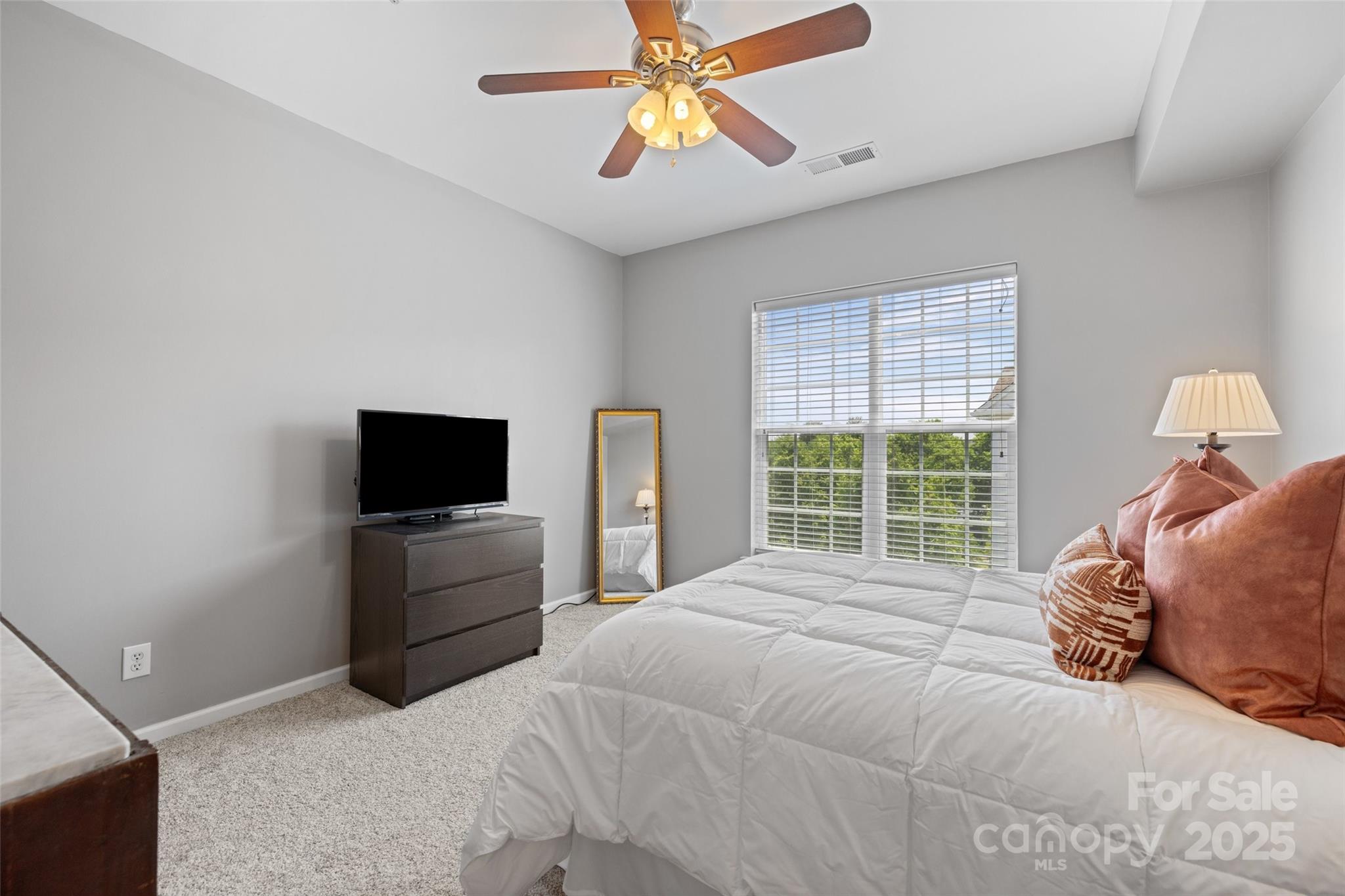 Belle Vista - Residential