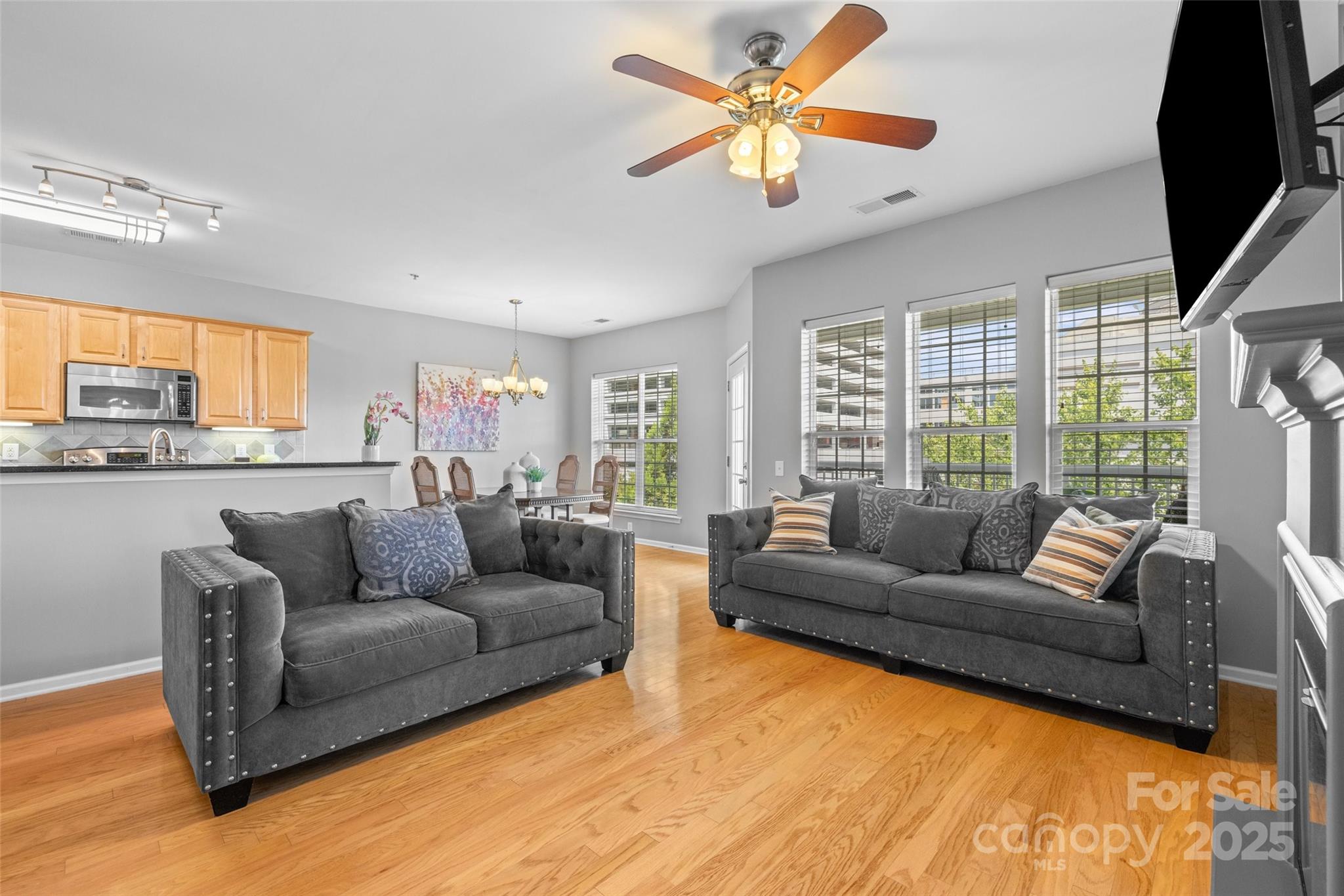 Belle Vista - Residential