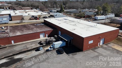 502 W 25th Street Newton NC 28658