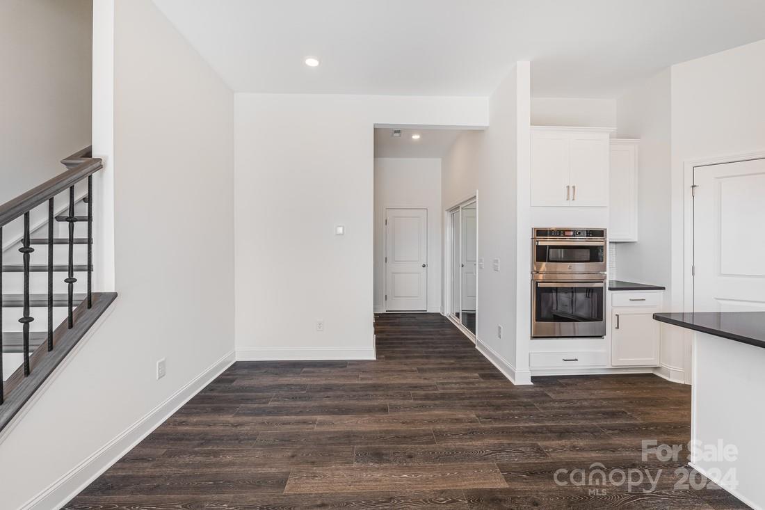 The Ridge at Sugar Creek - Residential